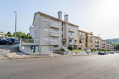 Apartamento T3 à venda em Mesão Frio, Guimarães
