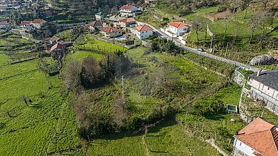 Terreno à venda em Aboim da Nóbrega e Gondomar, Vila Verde