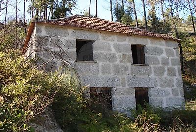Terreno à venda em Santa Cruz do Douro e São Tomé de Covelas, Baião