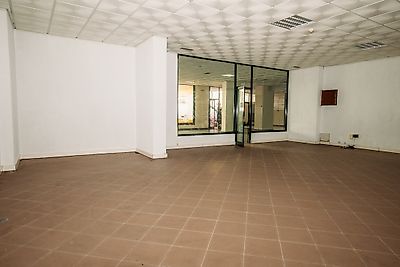 Loja à venda em Agualva e Mira-Sintra, Sintra
