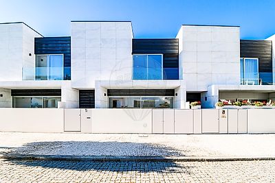 Moradia T3 De Luxo Venda Em Vila Do Conde Vila Do Conde RE MAX moradia-t3-de-luxo-venda-em-vila-do-conde-vila-do-conde-re-max