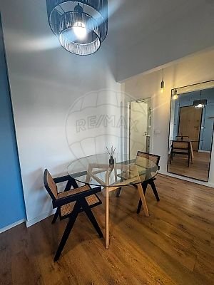 Apartamento para arrendar em Benfica