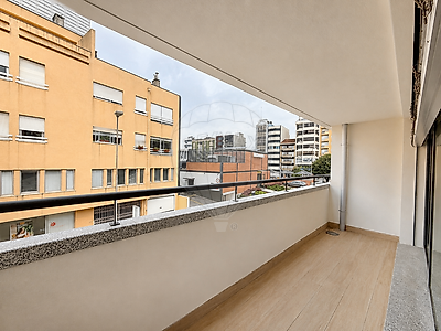 Apartamento para arrendar em Lordelo do Ouro e Massarelos