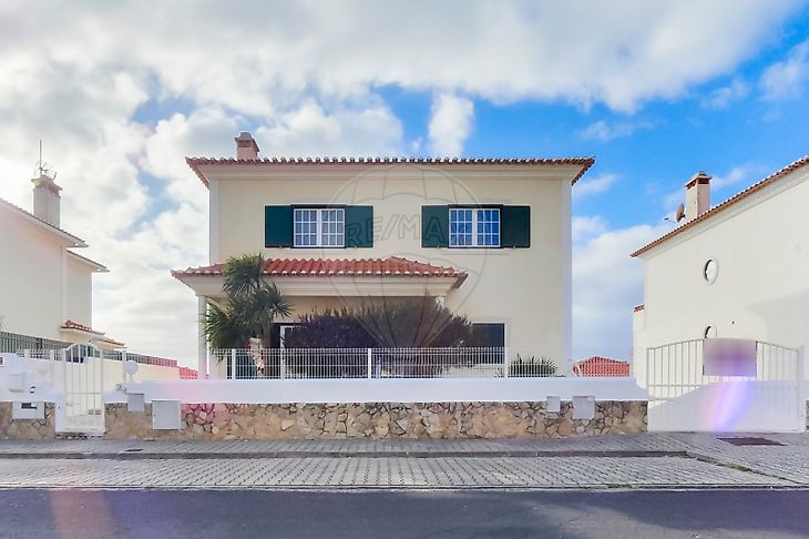 Moradia T3 à venda em Ericeira, Mafra | RE/MAX