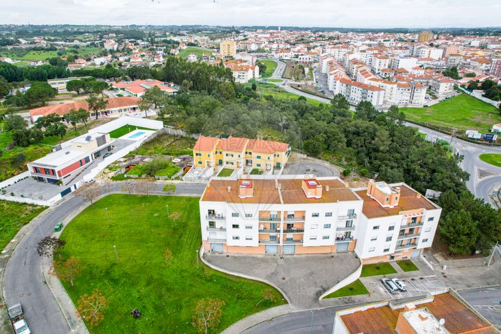 Duplex T4 à venda em Cartaxo e Vale da Pinta, Cartaxo | RE/MAX