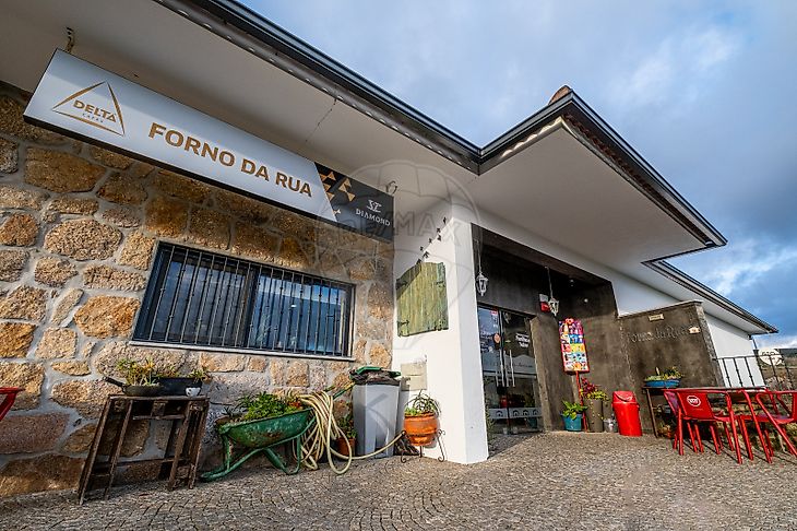 Outros Comercial à venda em Mezio e Moura Morta, Castro Daire RE/MAX