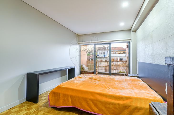 Apartamento T3 em Braga (Maximinos, Sé e Cividade), Braga