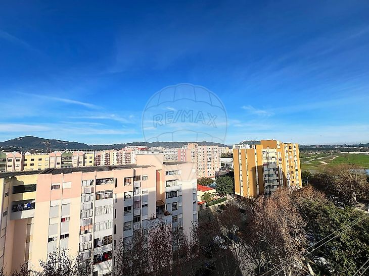 Condo/Apartment T3 for rent in Setúbal (São Julião, Nossa Senhora da
