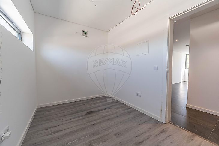 Escritórios para arrendar em Ramalde, Porto, Porto