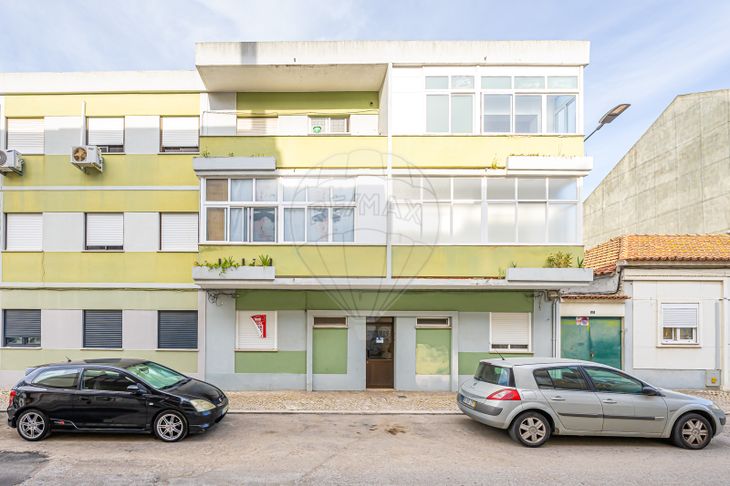 Apartamento T1 à venda em Alto do Seixalinho, Santo André e Verderena ...