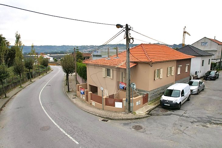 Moradia T3 à venda em Margaride (Santa Eulália), Várzea, Lagares