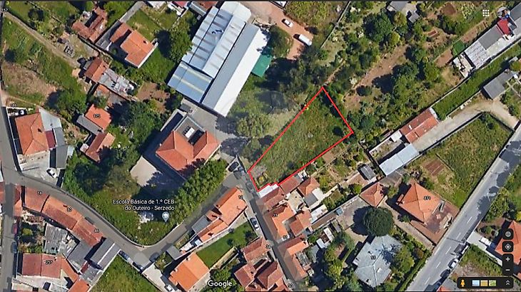 Land for sale in Vila Nova de Gaia, Portugal — €64,500