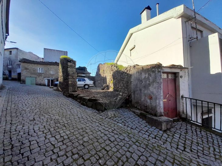 Arrecadação à venda em Alcongosta, Fundão RE/MAX