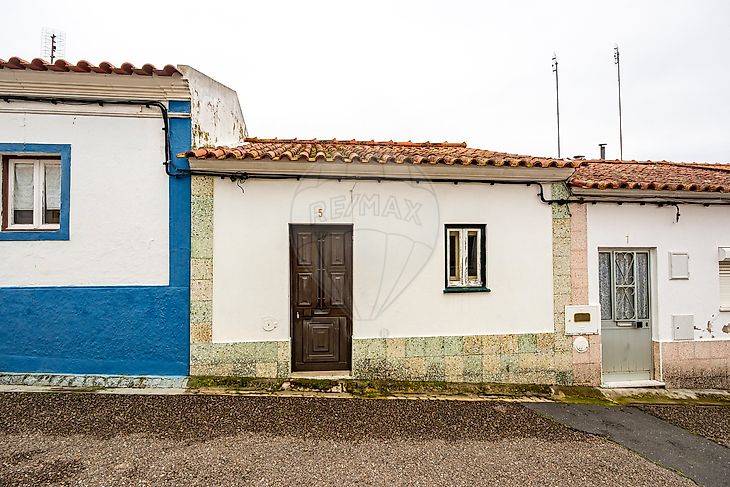 Moradia em Cabeção, Mora