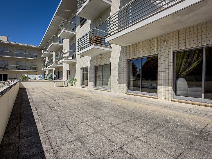 Condo/Apartment T2 for sale in Viana do Castelo (Santa Maria Maior e Monserrate) e Meadela