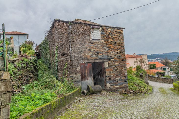 Moradia T Venda Em Sobreira Paredes Re Max