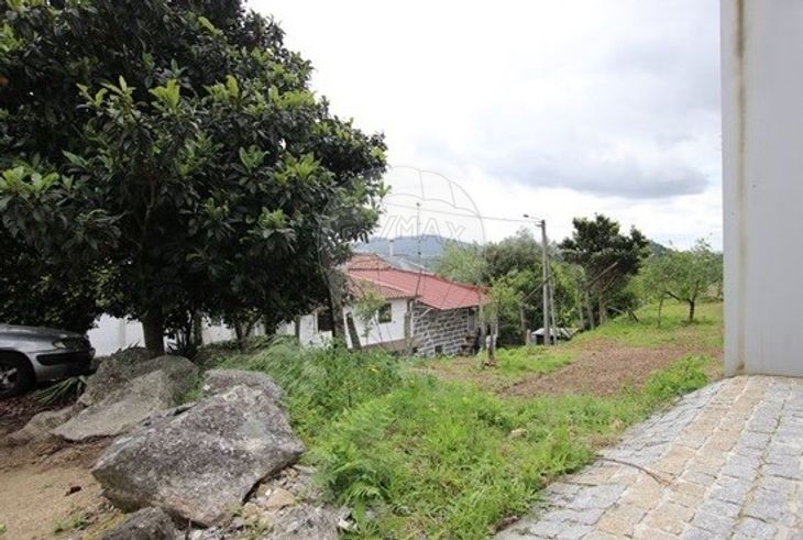 Terreno em Selho São Lourenço e Gominhães, Guimarães