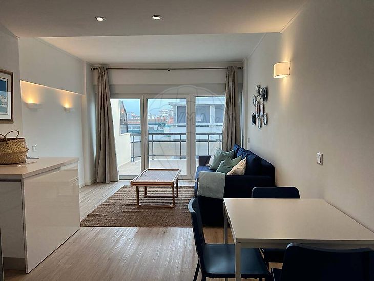 Condo/Apartment T1 for rent in Costa de Caparica, Almada RE/MAX