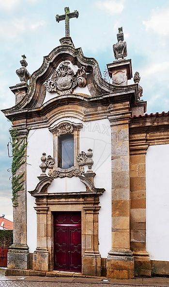 Solar Histórico com Adega na Região do Douro 3
