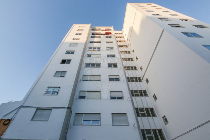 Apartamento T4 à venda em Massamá e Monte Abraão, Sintra