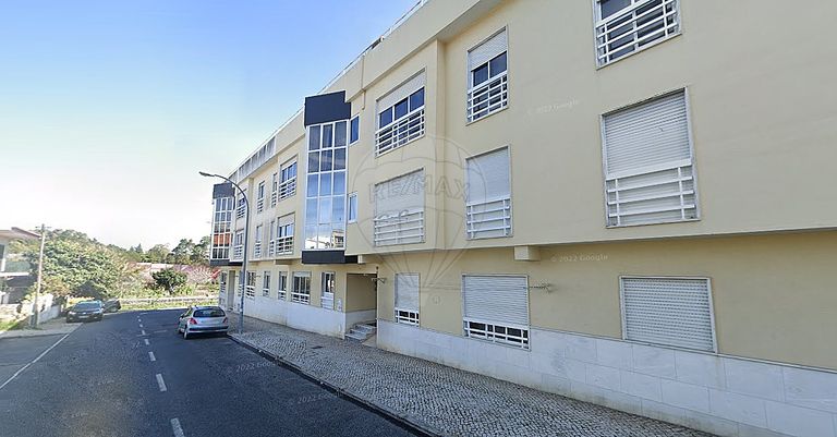 Apartamento T2 à venda em Barcarena, Oeiras