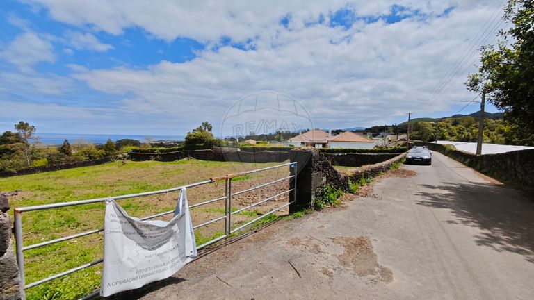 Terreno à venda em São Vicente Ferreira, Ponta Delgada