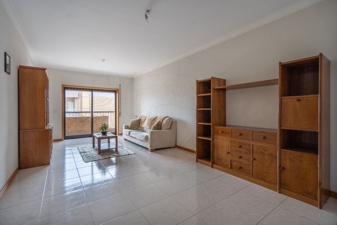Apartamento T3 à venda em Nogueira, Fraião e Lamaçães, Braga