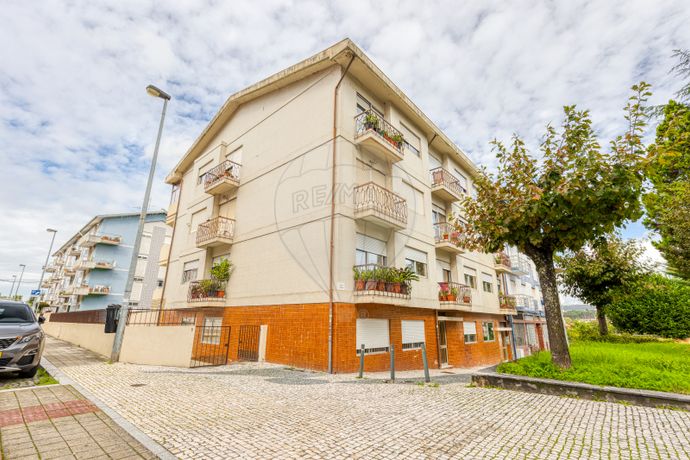 Apartamento T2 à venda em Gondomar (São Cosme), Valbom e Jovim, Gondomar