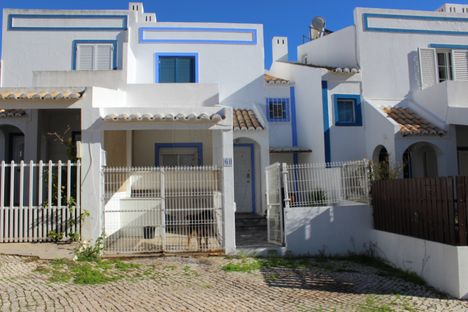 Properties for sale in Olhos de Agua, Faro District 