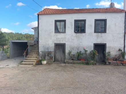 Casa ou moradia à venda em Vila de Rei, Vila de Rei — idealista