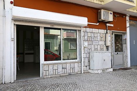 LOJA COMÉRCIO - BARREIRO, ALTO DO SEIXALINHO Barreiro - Encontre loja á  venda Barreiro no Vivalocal.