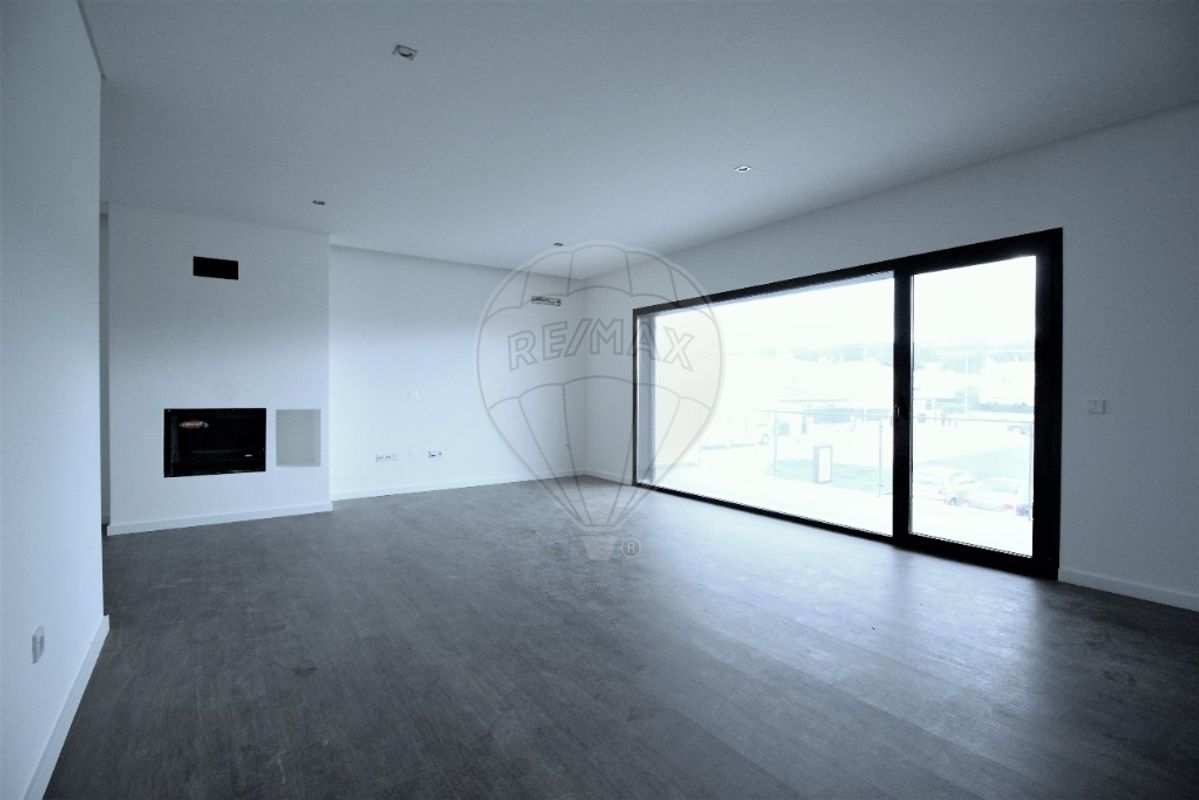 main-development-picture-0