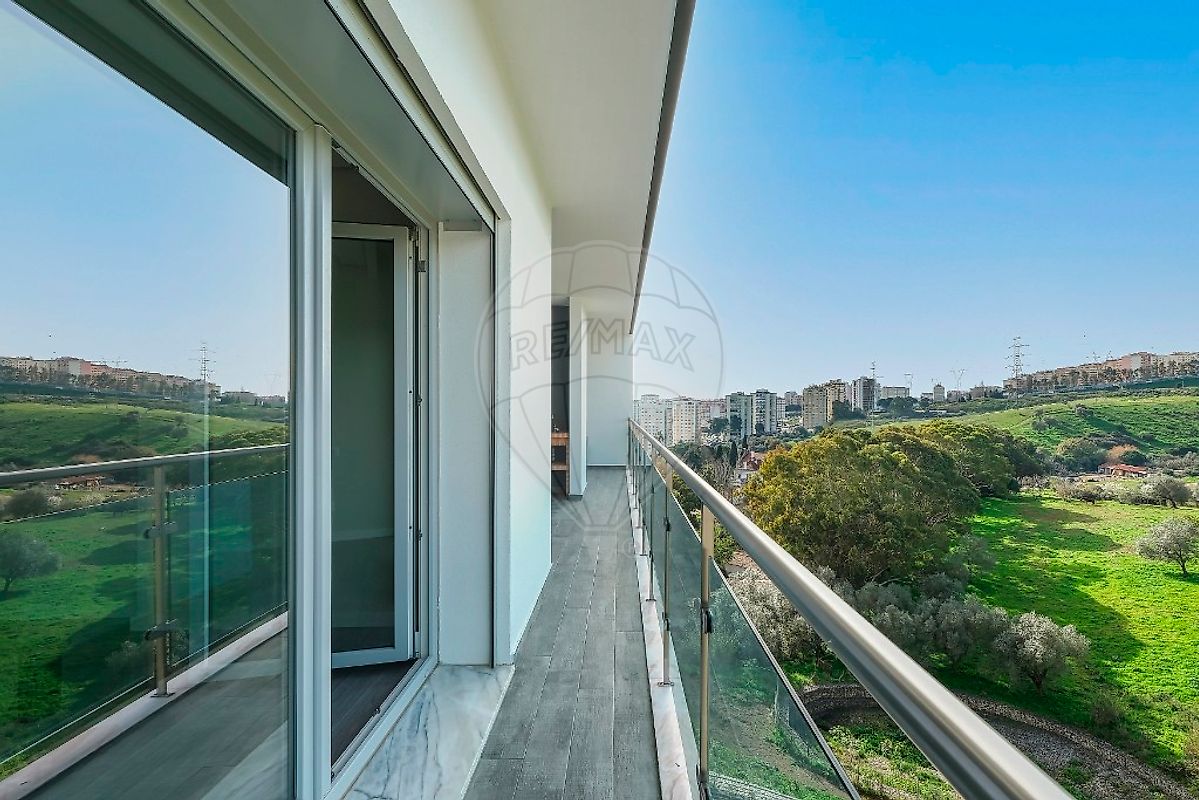 development-picture-0