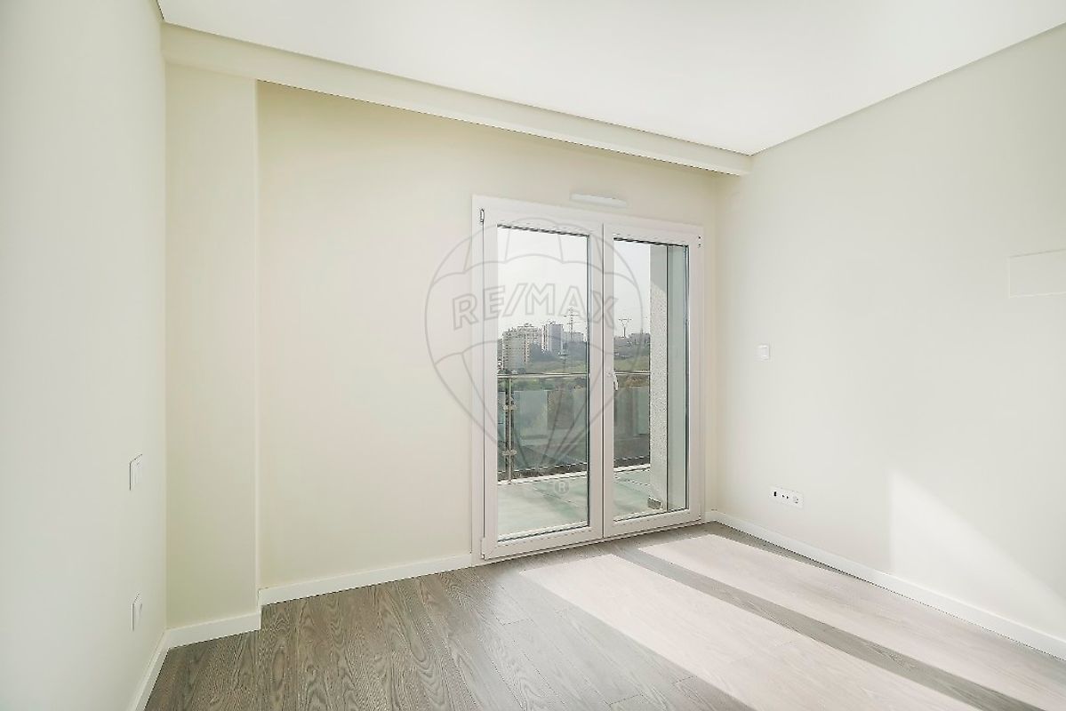 development-picture-0