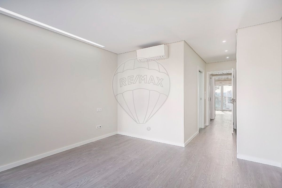 development-picture-0