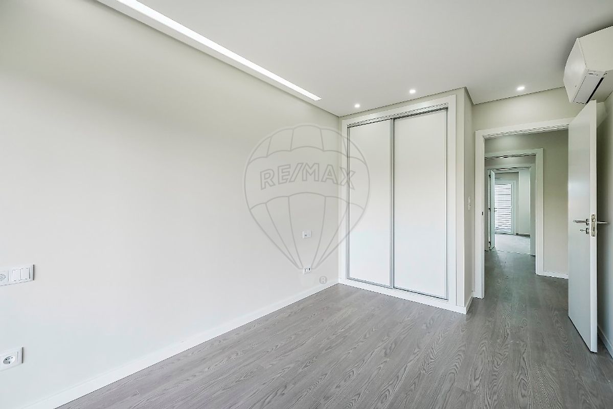 development-picture-0