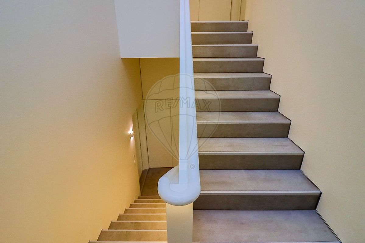 development-picture-0