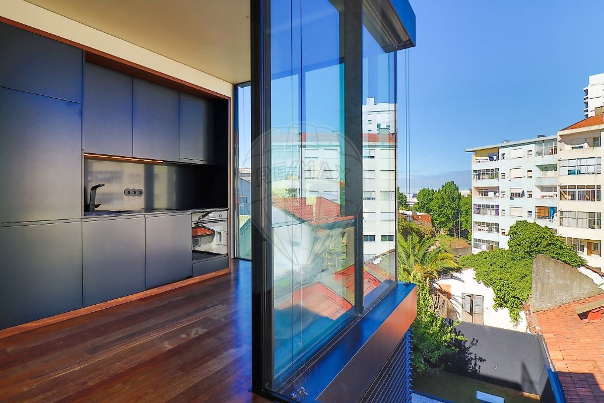 development-picture-0