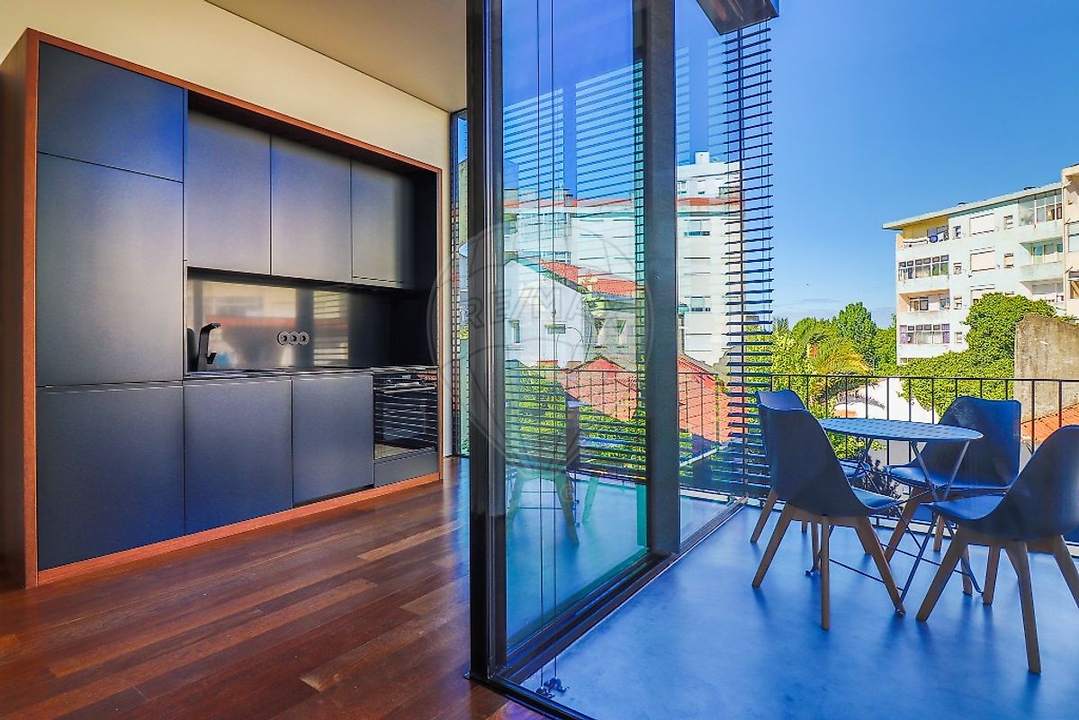 development-picture-0