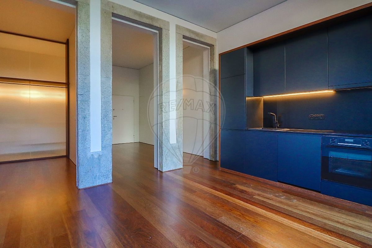 development-picture-0