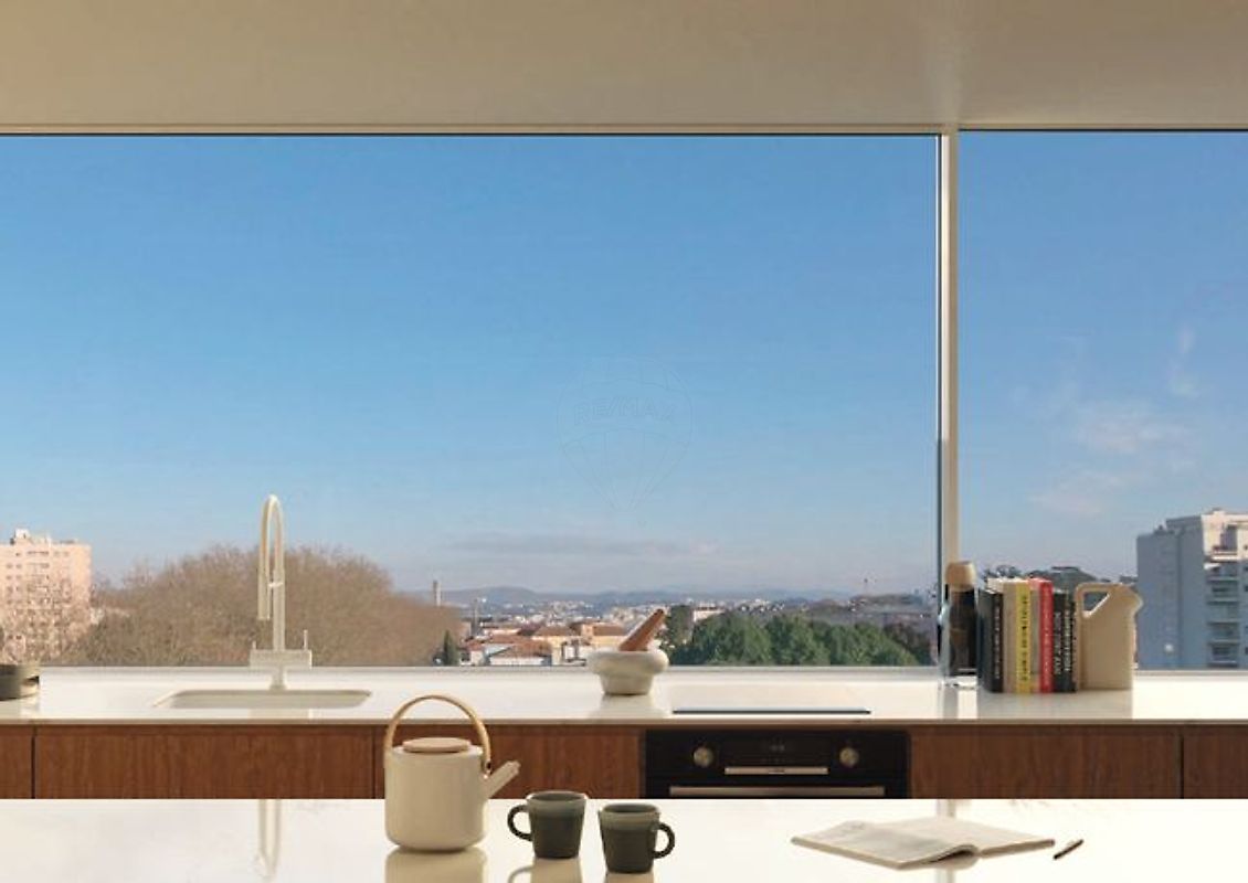 development-picture-0