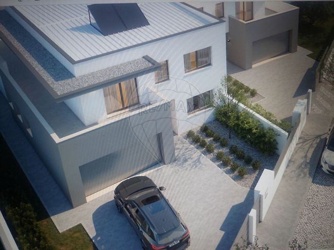 development-picture-0