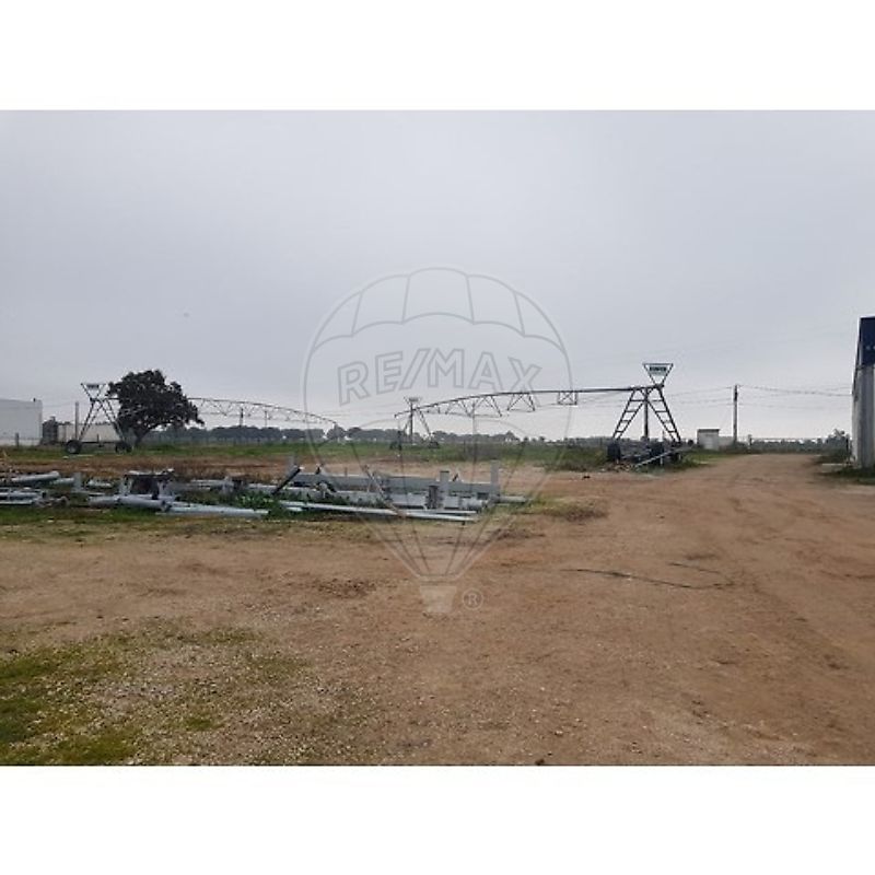 Land for sale in Salvaterra de Magos, Portugal — €200,000