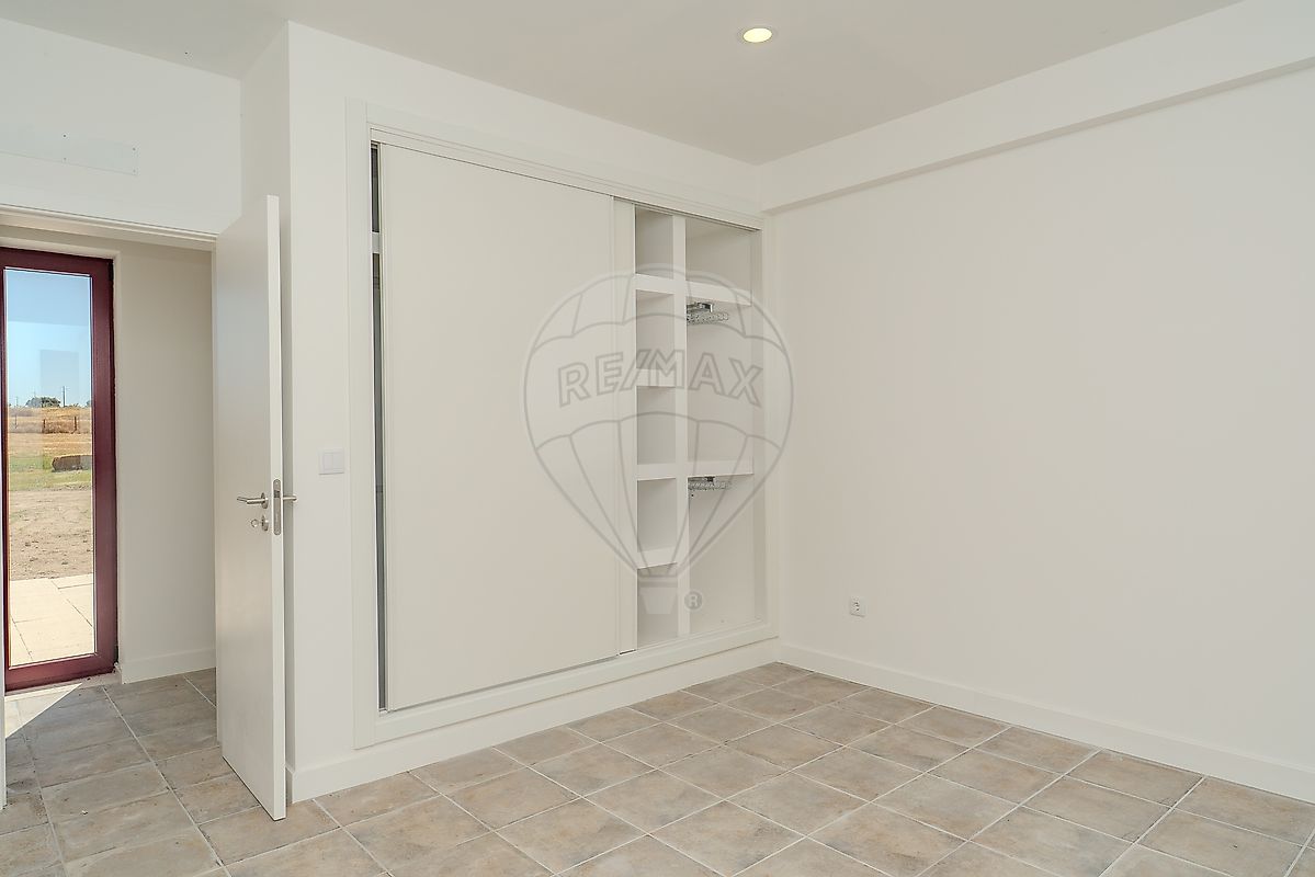 listing 120121006-2765 picture-0