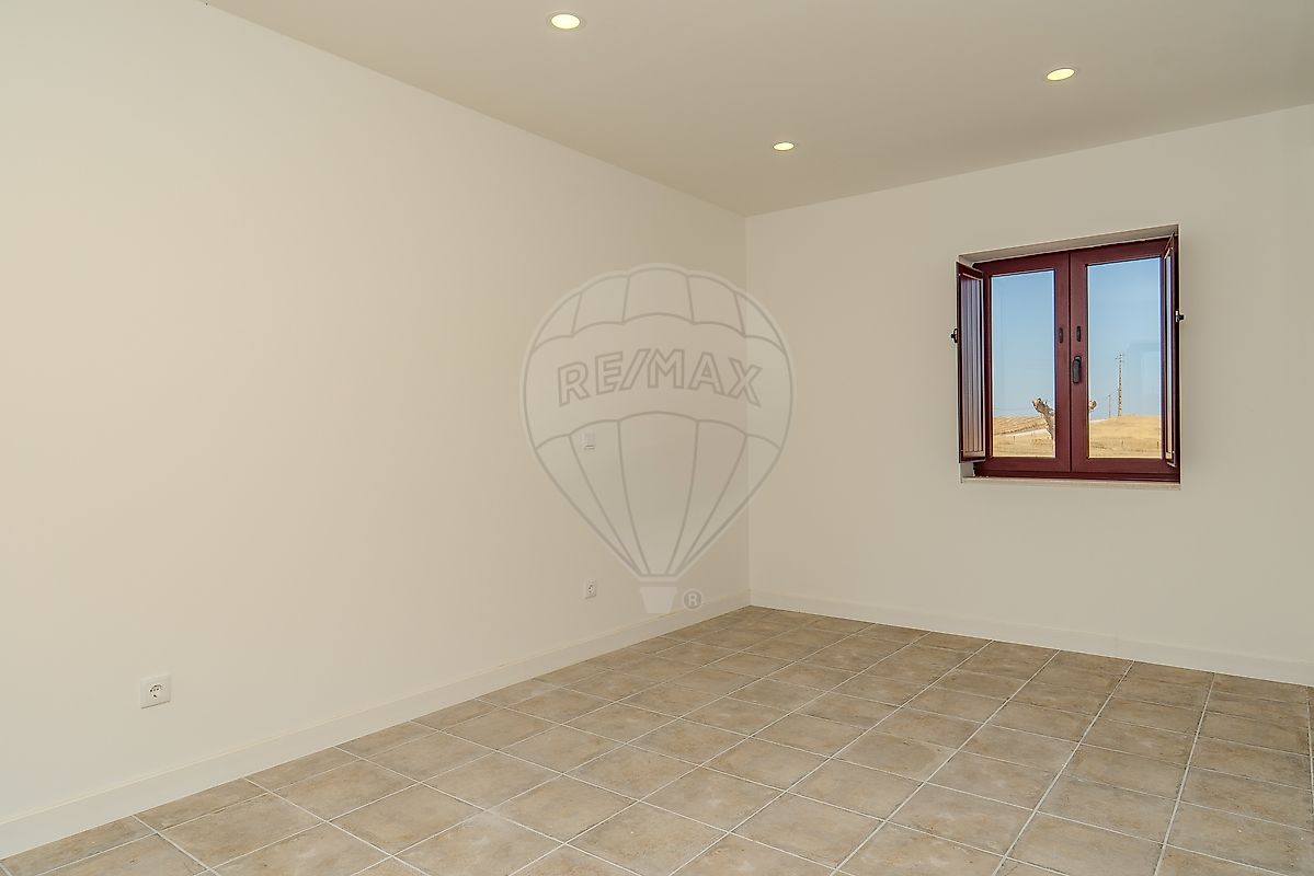 listing 120121006-2765 picture-0