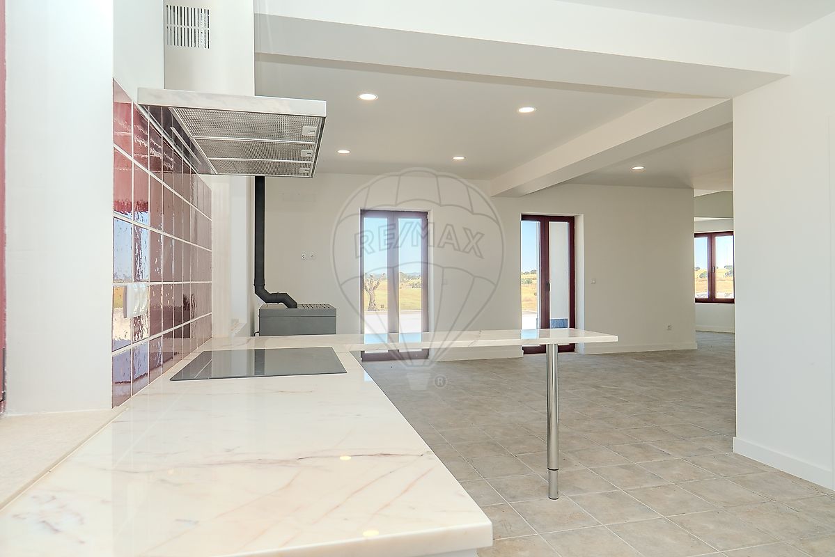 listing 120121006-2765 picture-0