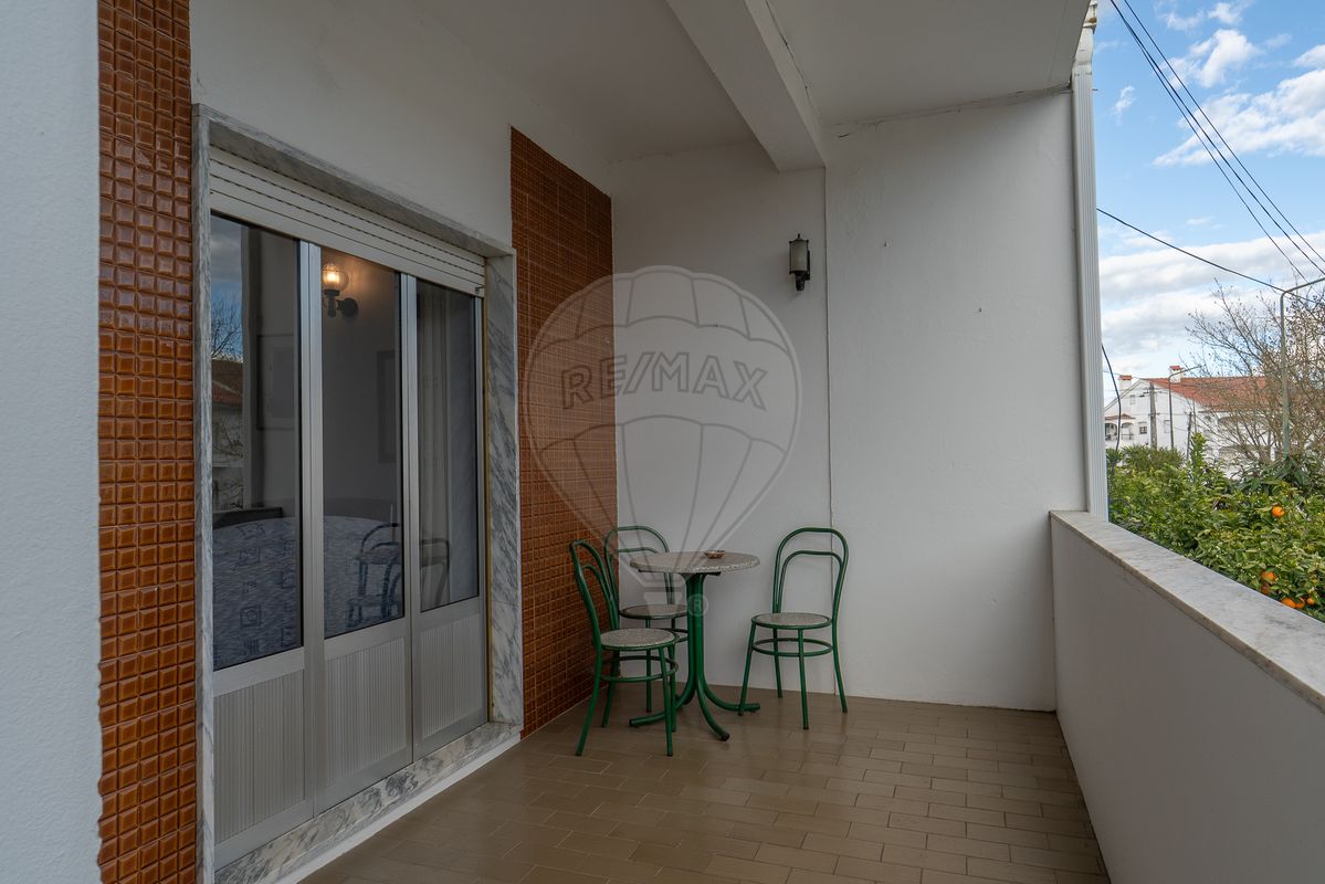 listing 120121055-2258 picture-0
