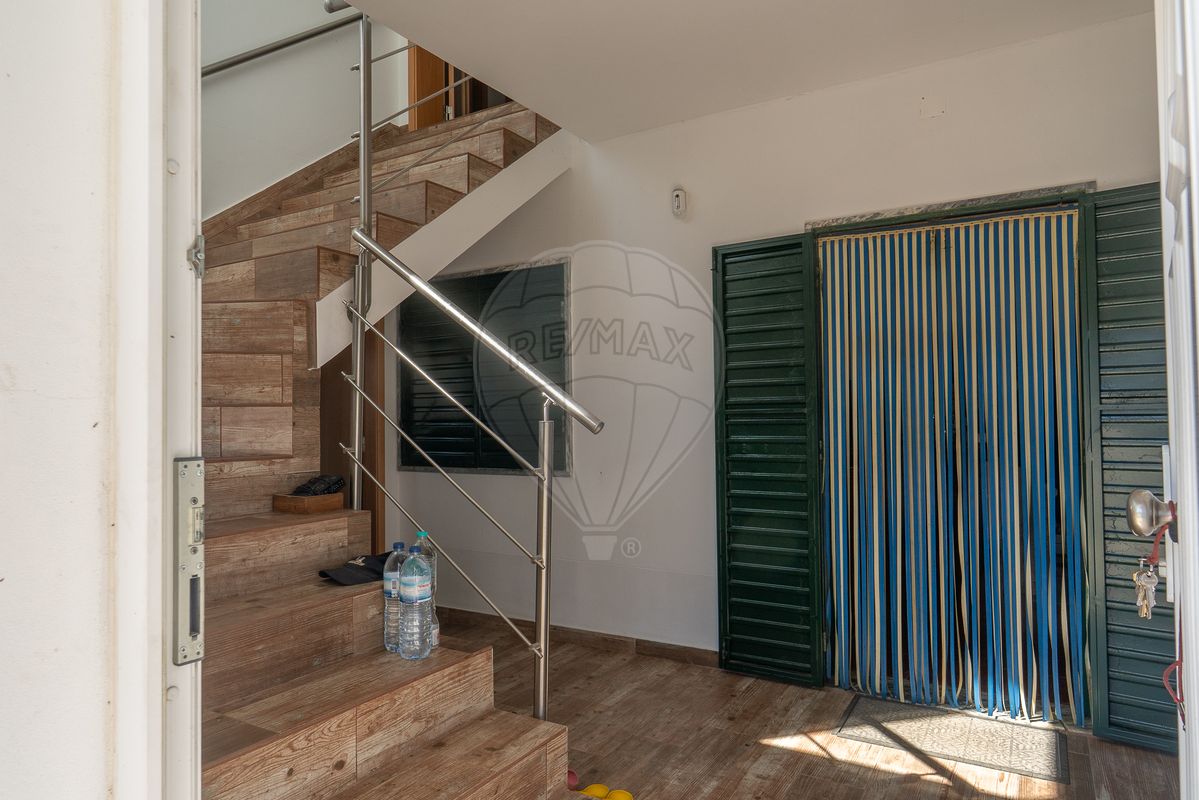 listing 120121213-64 picture-0