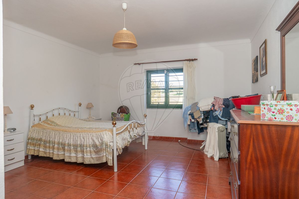 listing 120121213-64 picture-0