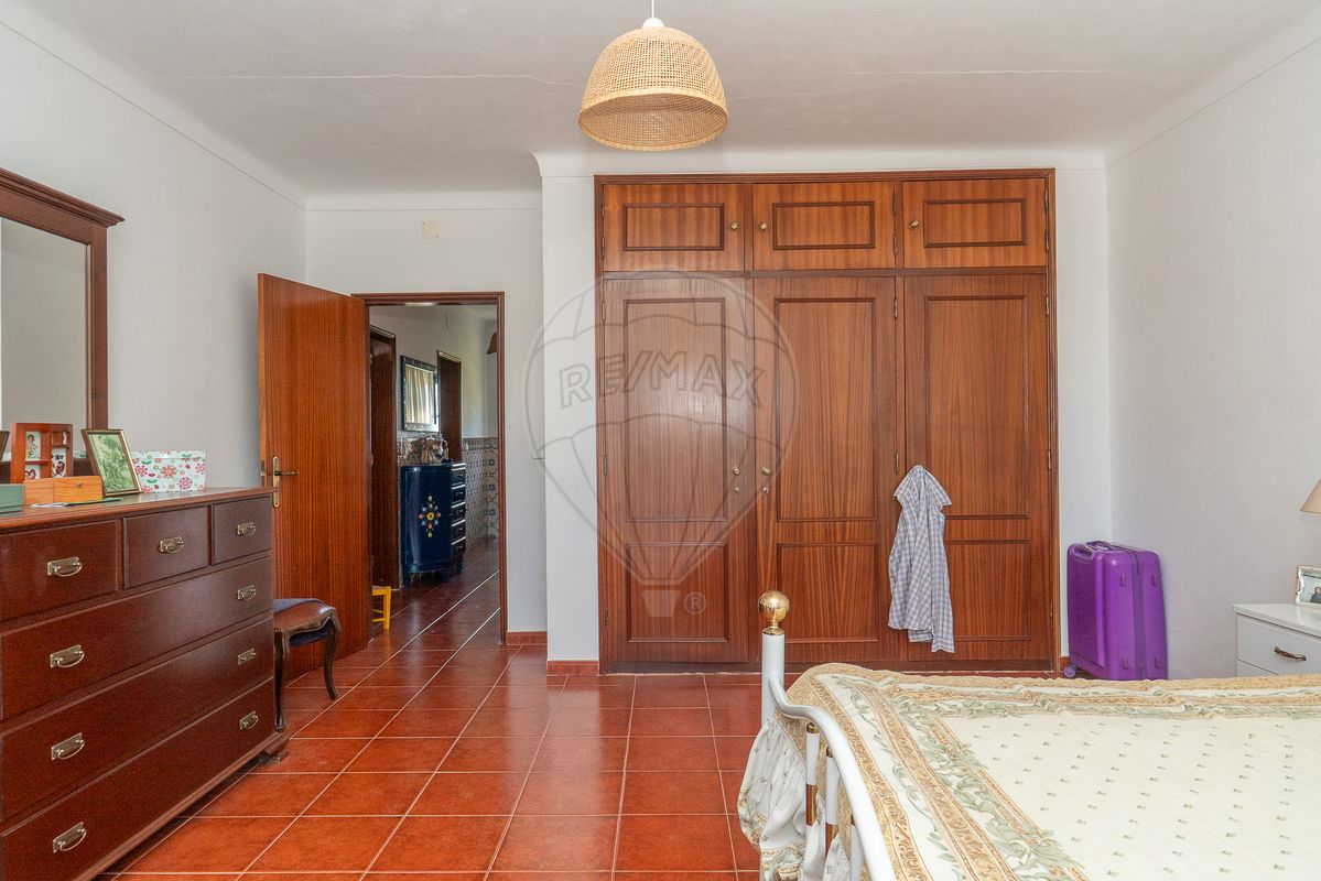 listing 120121213-64 picture-0